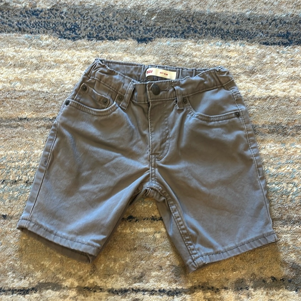 Levi’s adjustable slim fit shorts
